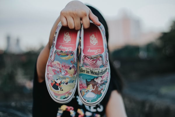 canvas shoes with illustrations